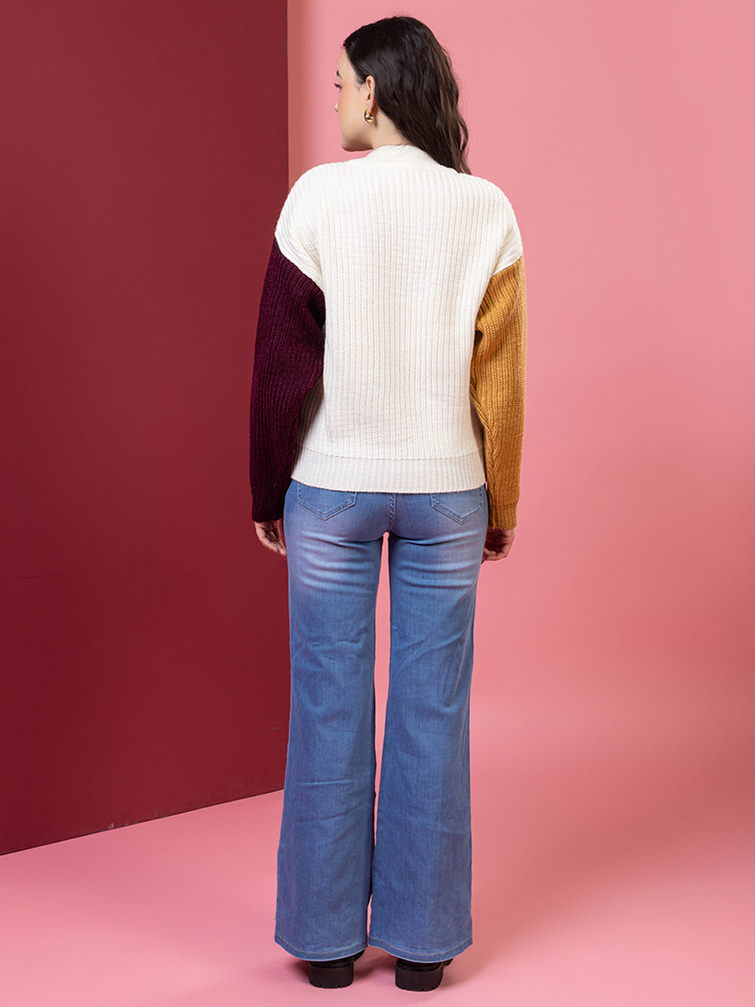 Womens Round Neck Pure Wool Winter Wear Pullover Sweater
