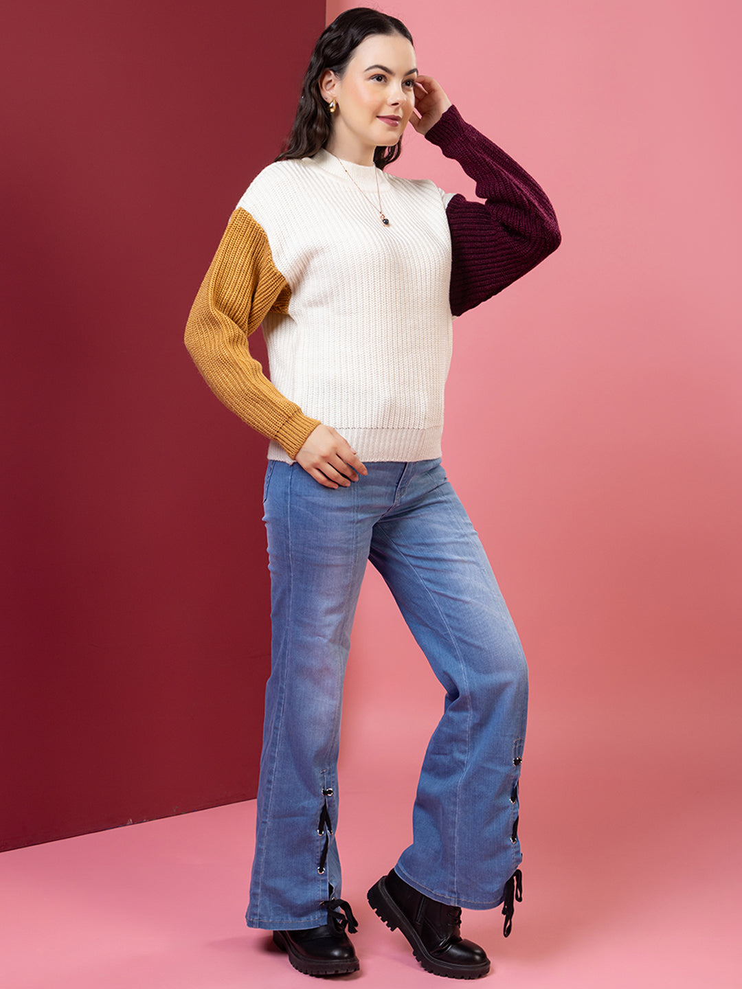 Womens Round Neck Pure Wool Winter Wear Pullover Sweater